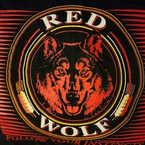 Vintage Red Wolf Graphic Short Sleeve Tee - Black/Red